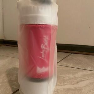 LadyBoss Shaker